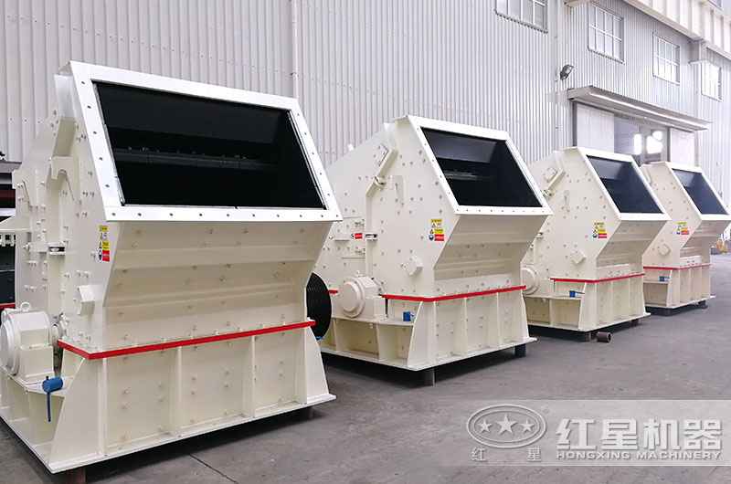 反擊式破碎機-粒形好、綜合效益高